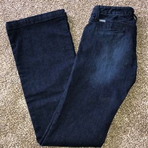 Women’s cinch jeans